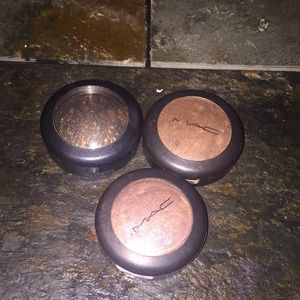 MAC eyeshadow trio